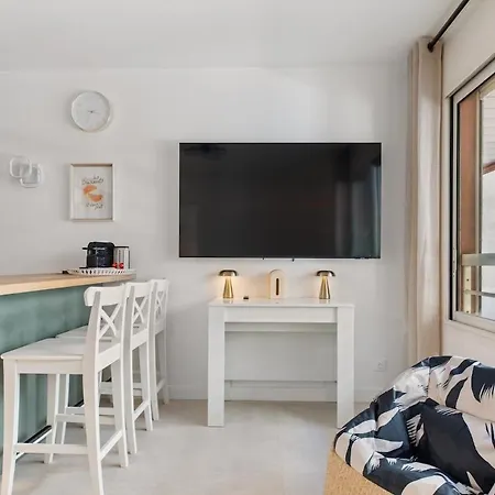 Appartement 2 Pièces Piscine Rooftop à 2 Min Des Plages Juan-les-Pins